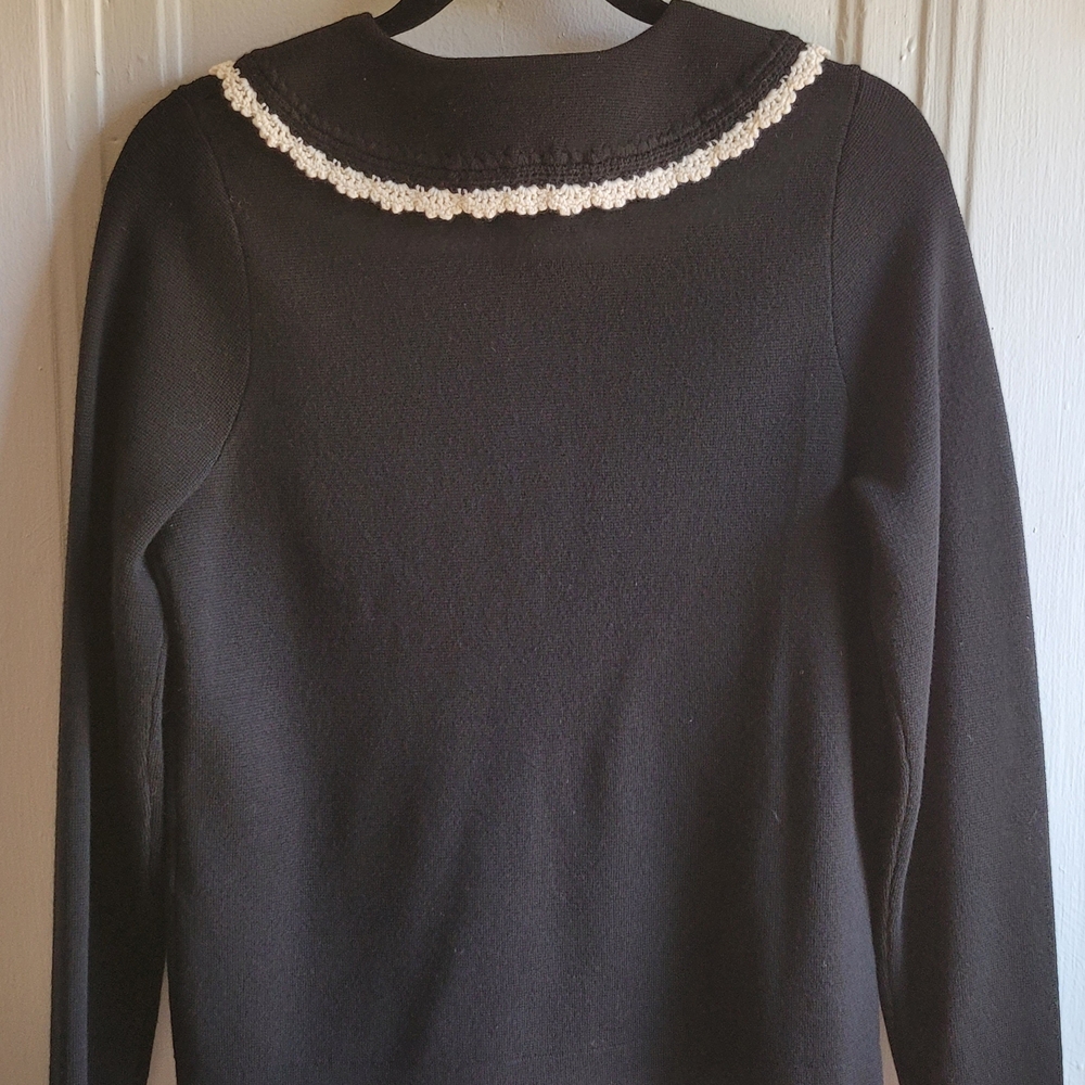 La Maille Sezane

Sezane Merino Wool Crew Neck Sweater w Buttons, Sz S - Picture 5 of 12
